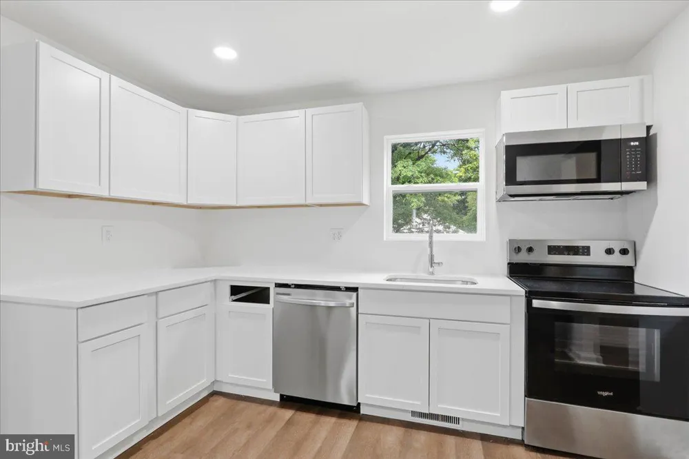 2810 FREDERICK PIKE Winchester, VA 22603