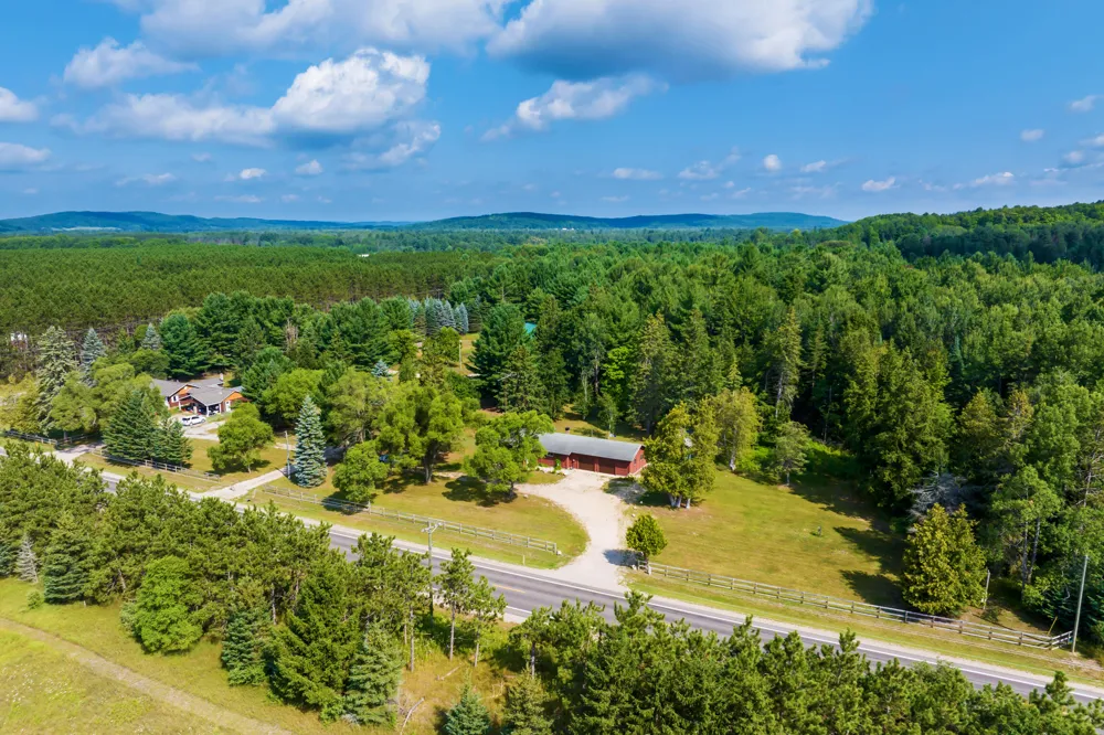 5073 Thumb Lake Road Boyne Falls, MI 49713