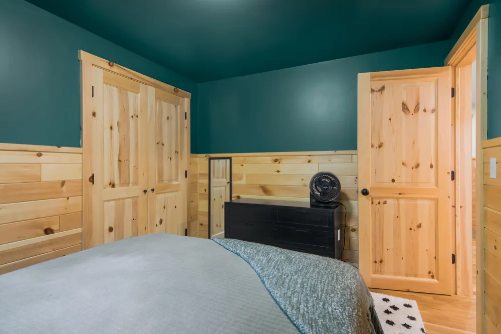 5073 Thumb Lake Road Boyne Falls, MI 49713