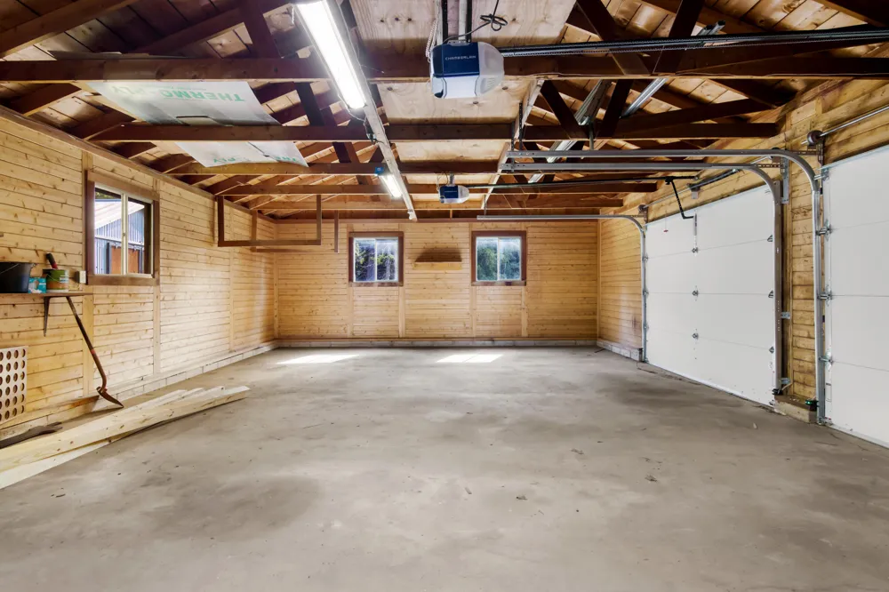 5073 Thumb Lake Road Boyne Falls, MI 49713