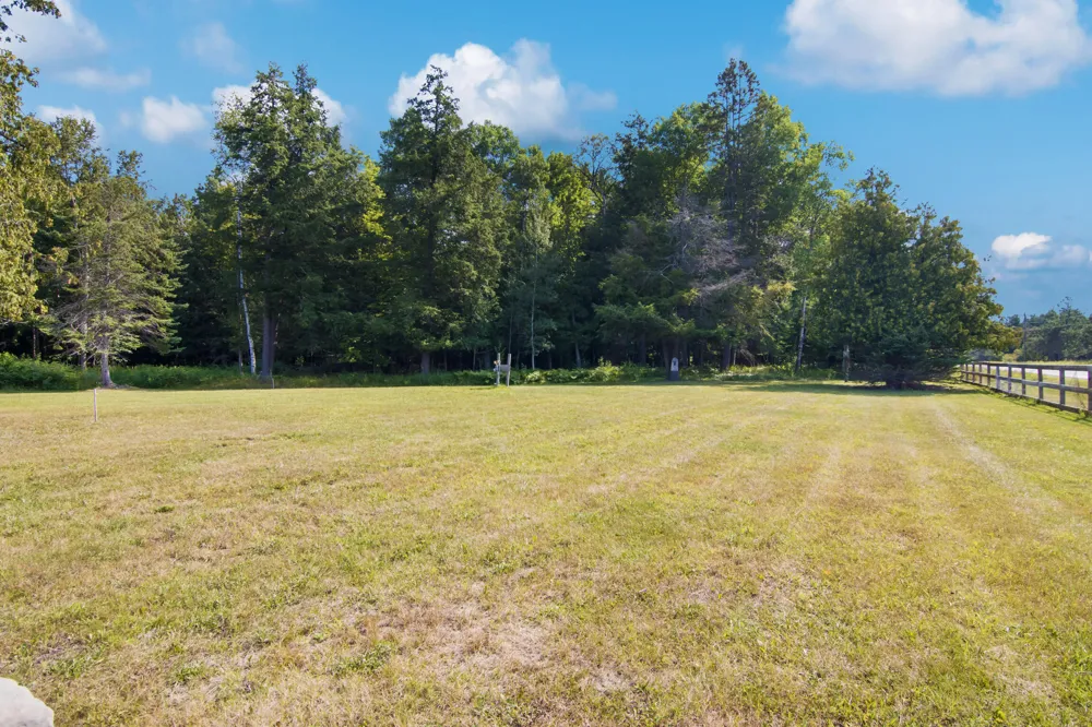 5073 Thumb Lake Road Boyne Falls, MI 49713