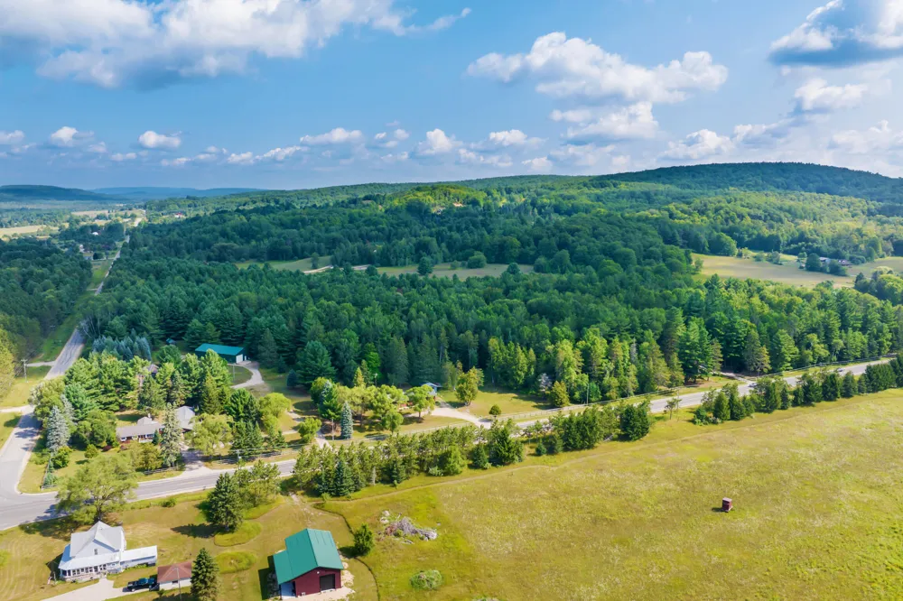 5073 Thumb Lake Road Boyne Falls, MI 49713
