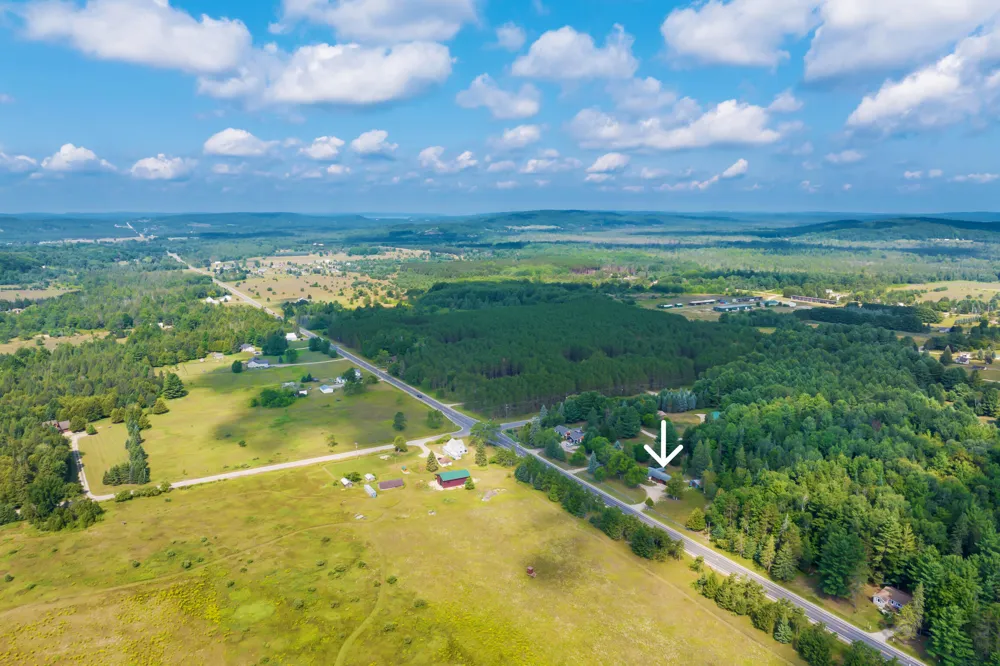 5073 Thumb Lake Road Boyne Falls, MI 49713