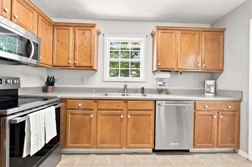 49 Headland Court Rockmart, GA 30153