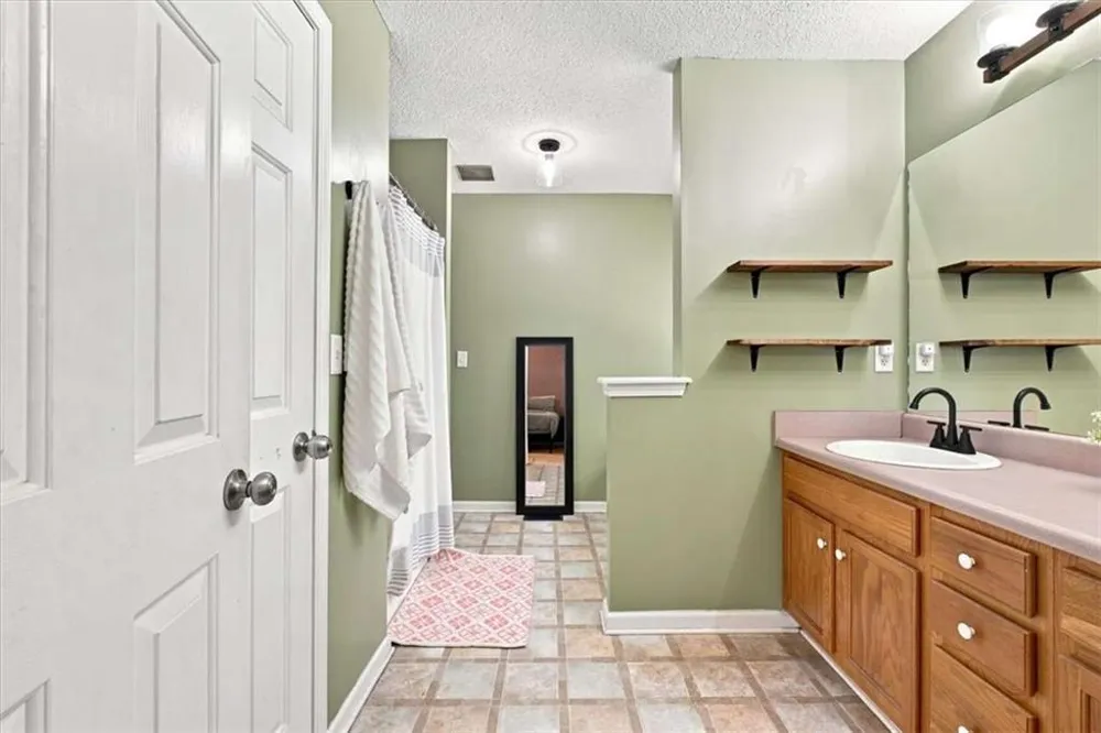 49 Headland Court Rockmart, GA 30153