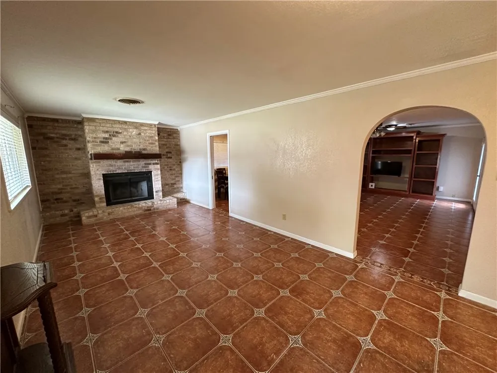 1030 Burkshire Drive Corpus Christi, TX 78412