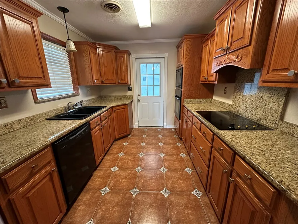 1030 Burkshire Drive Corpus Christi, TX 78412