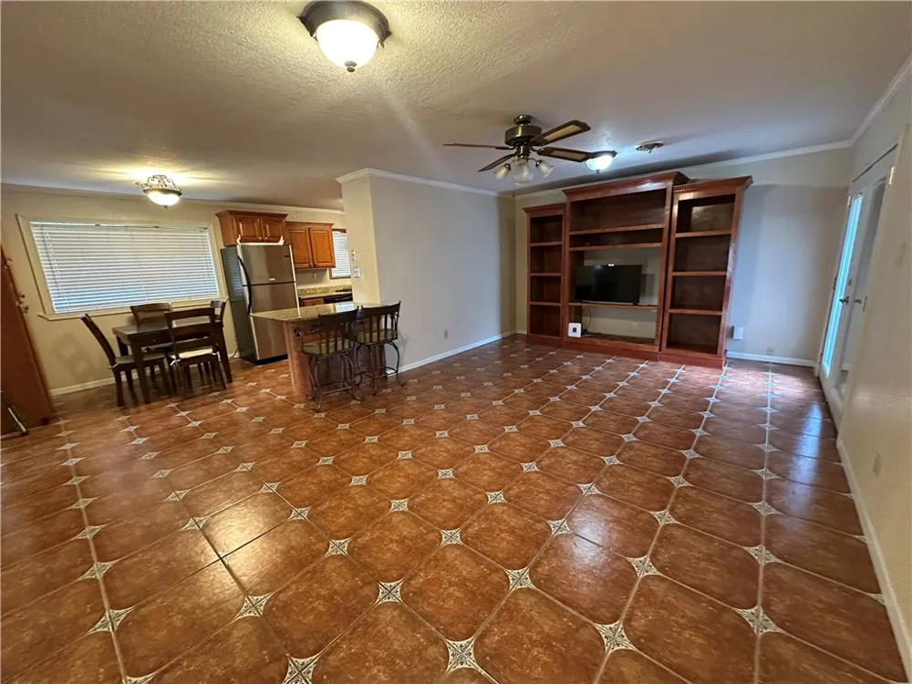 1030 Burkshire Drive Corpus Christi, TX 78412