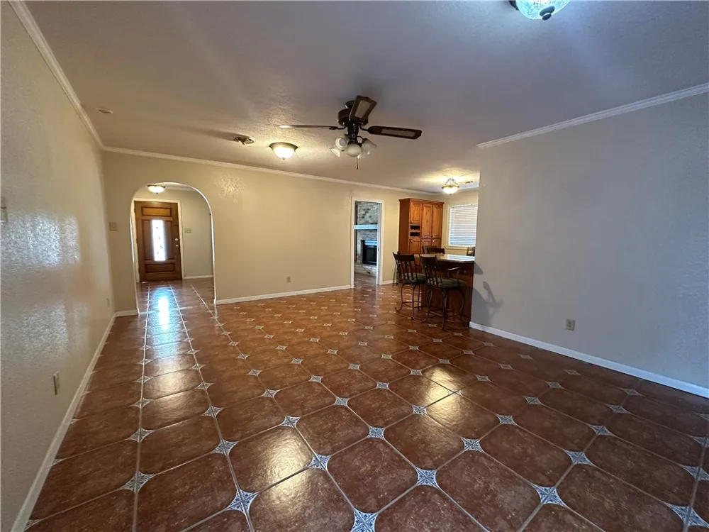 1030 Burkshire Drive Corpus Christi, TX 78412
