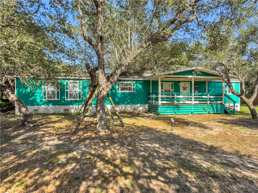 510 Rowe Street Rockport, TX 78382