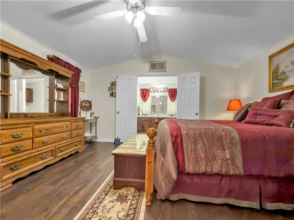 510 Rowe Street Rockport, TX 78382
