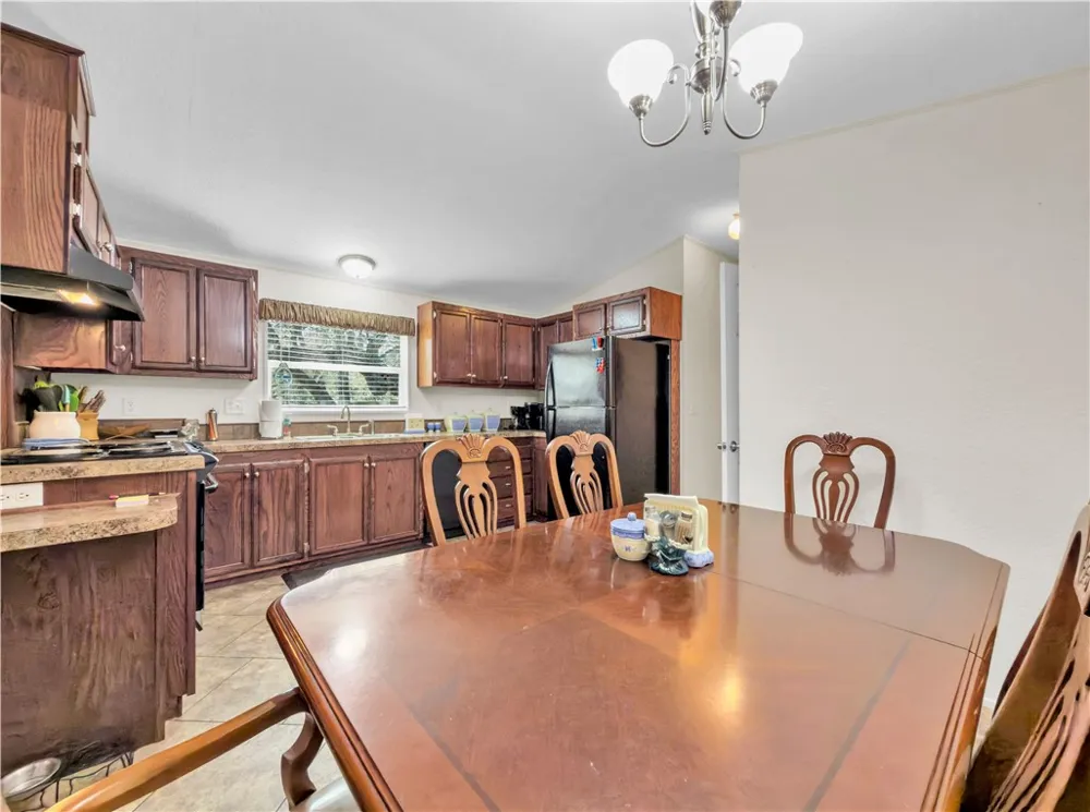 510 Rowe Street Rockport, TX 78382