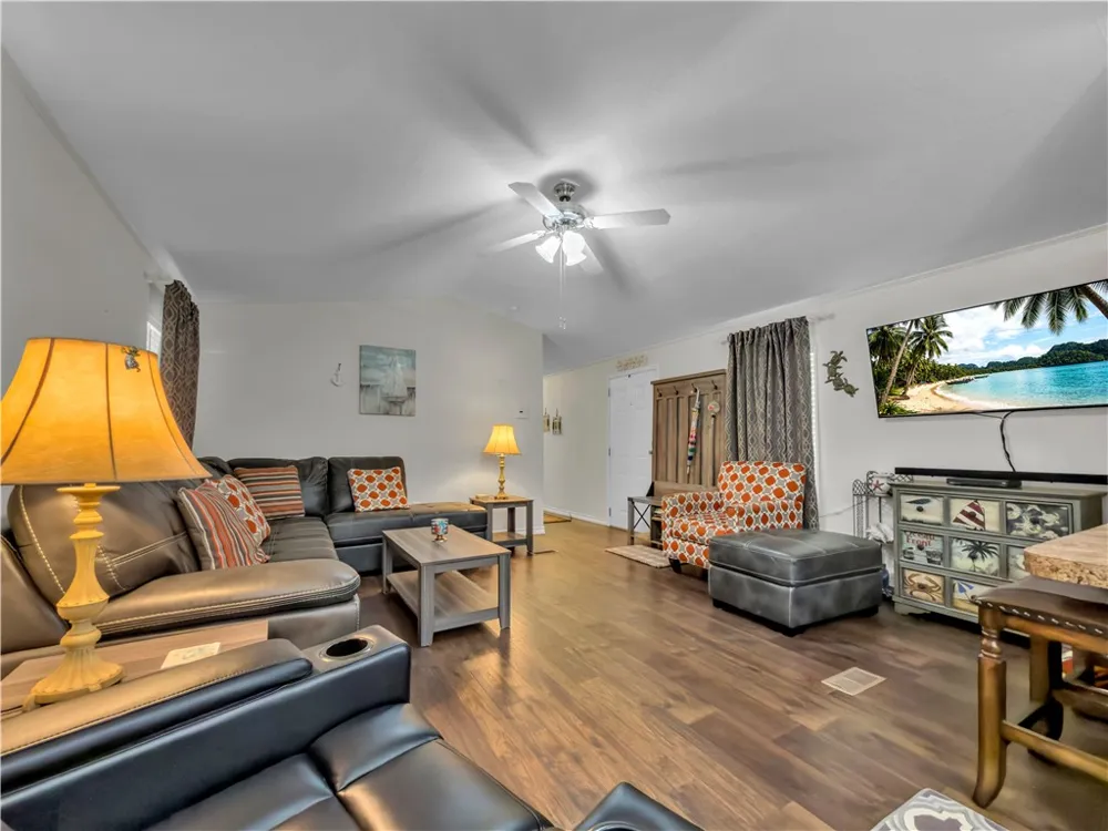 510 Rowe Street Rockport, TX 78382