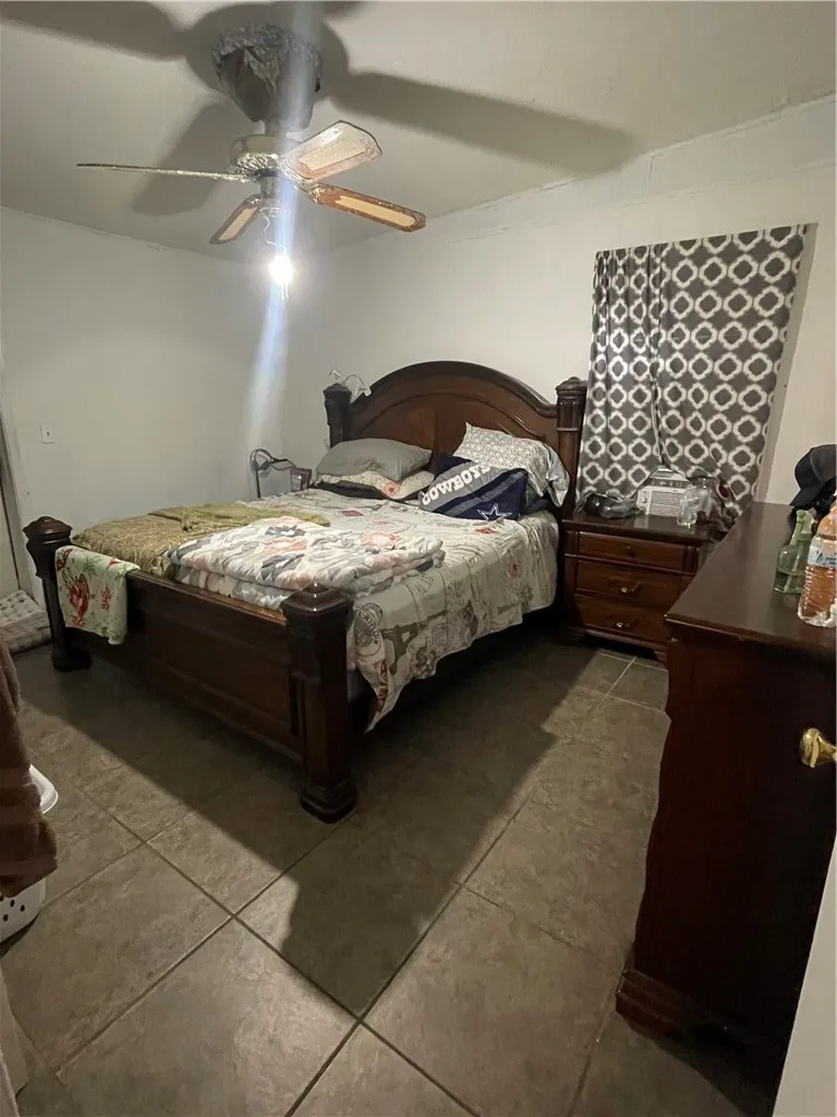 711 Hybiscus Victoria, TX 77901