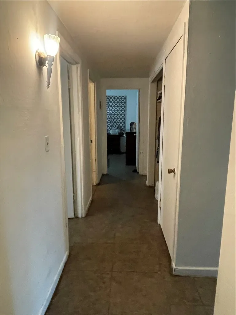 711 Hybiscus Victoria, TX 77901