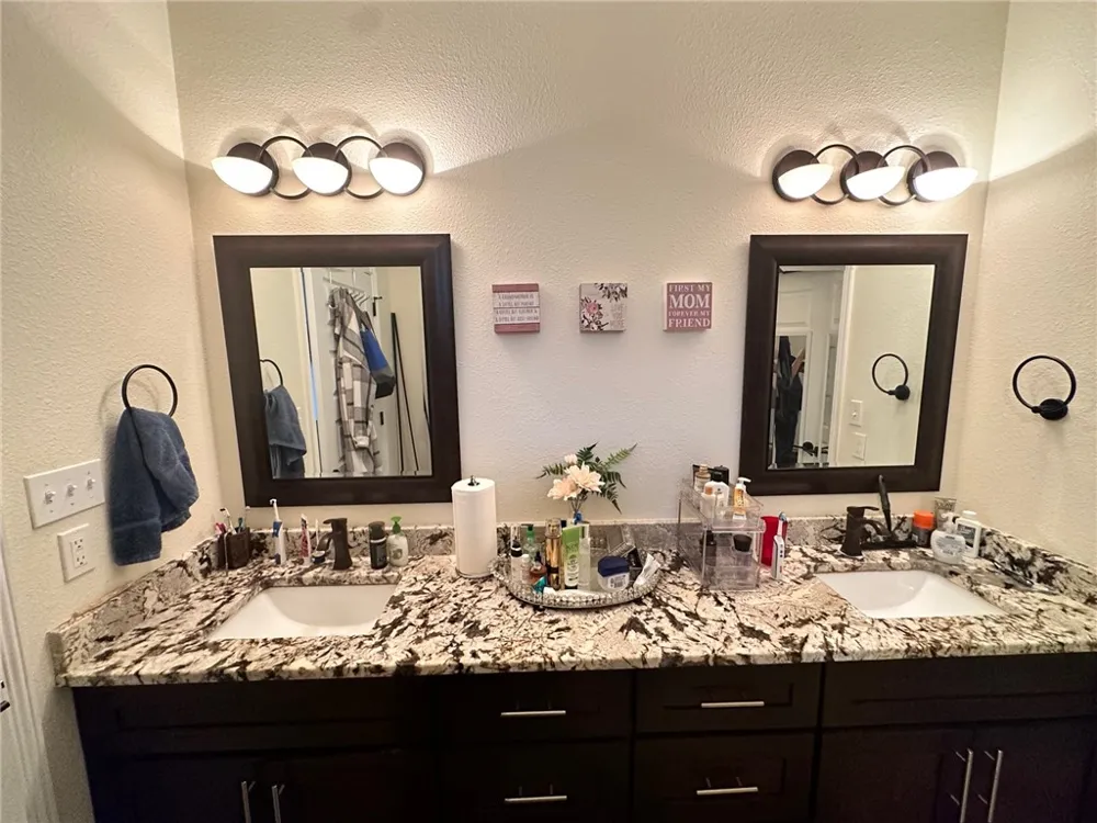 7945 Snake River Drive Corpus Christi, TX 78414