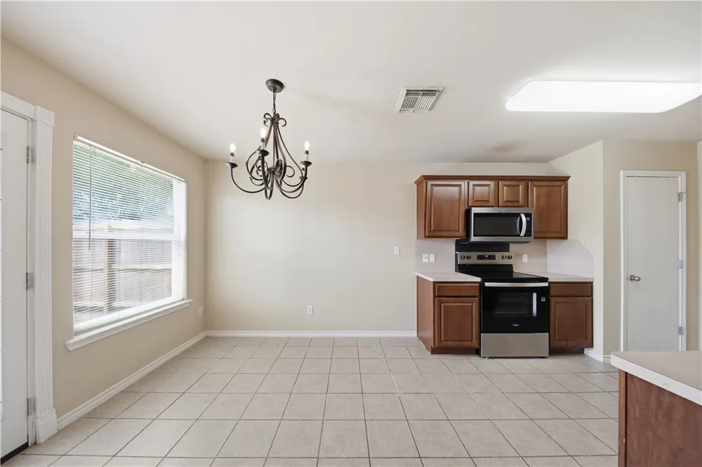 3825 Los Arroyos Drive Corpus Christi, TX 78414
