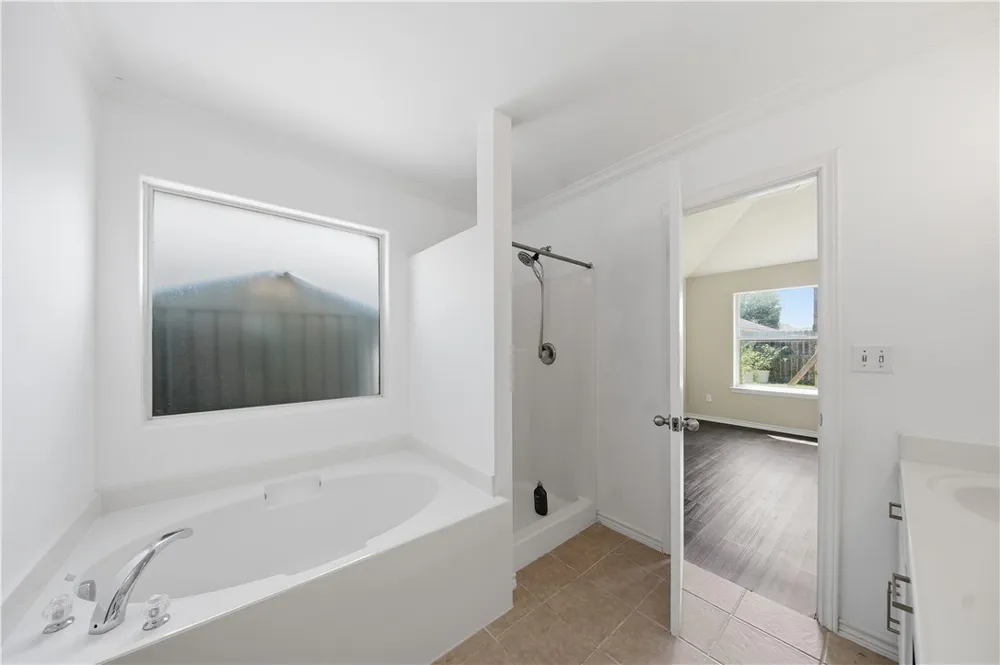 3825 Los Arroyos Drive Corpus Christi, TX 78414