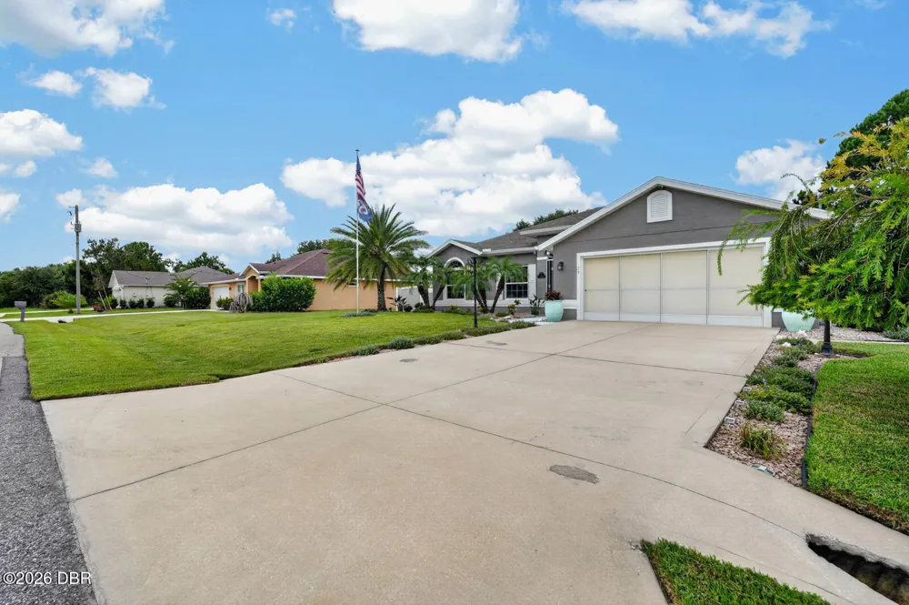 29 Ludlow Lane E Palm Coast, FL 32137
