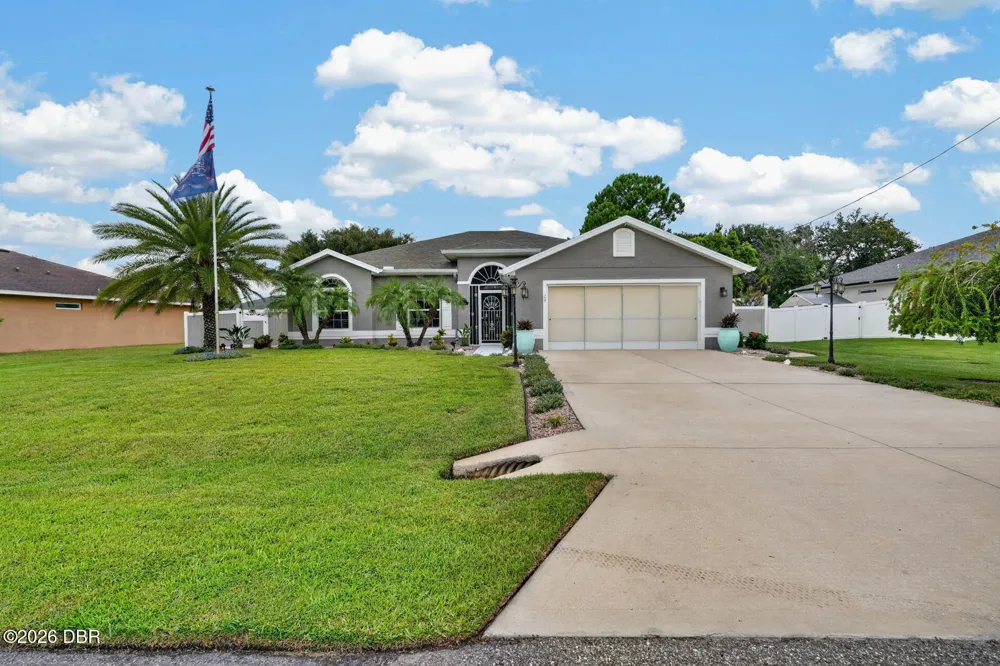 29 Ludlow Lane E Palm Coast, FL 32137