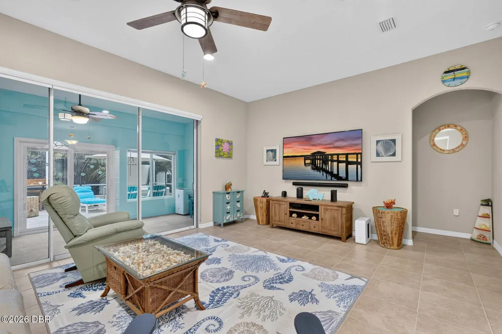 29 Ludlow Lane E Palm Coast, FL 32137