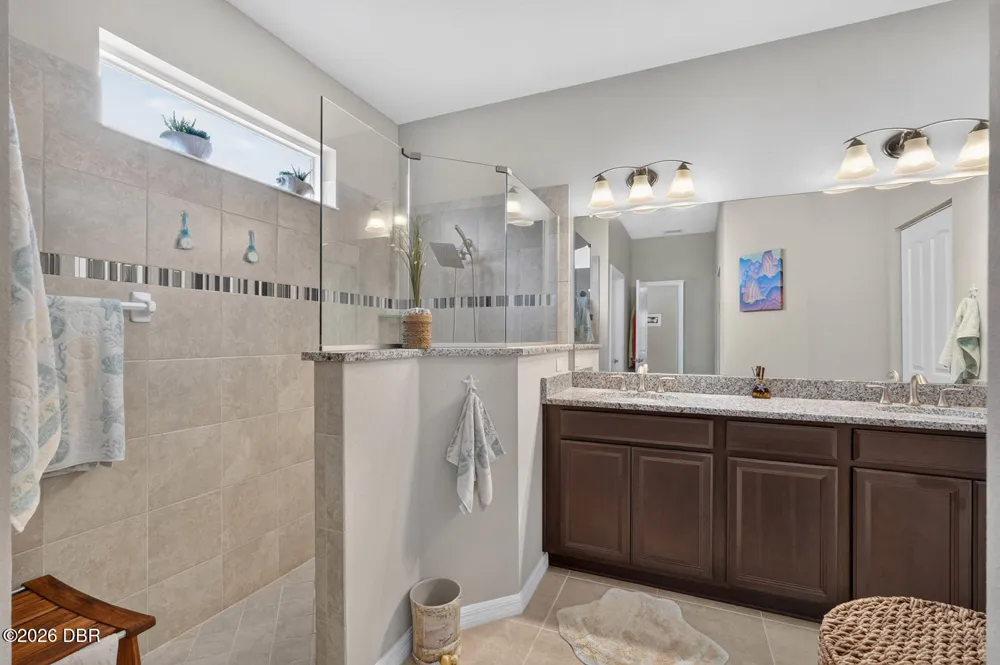29 Ludlow Lane E Palm Coast, FL 32137
