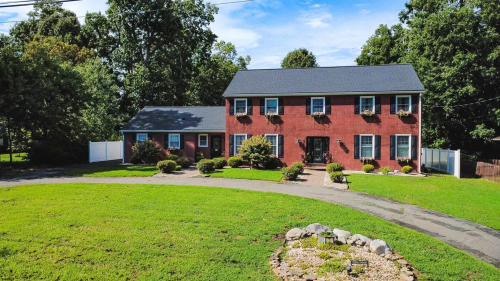 2460 Buttonwood Drive Vineland, NJ 08361