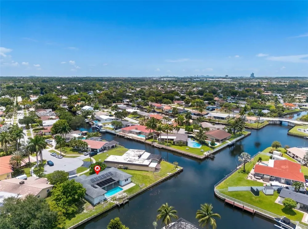 6091 SW 14th St Plantation, FL 33317