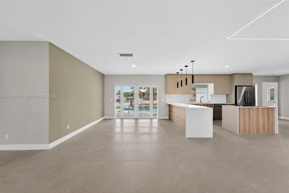 6091 SW 14th St Plantation, FL 33317