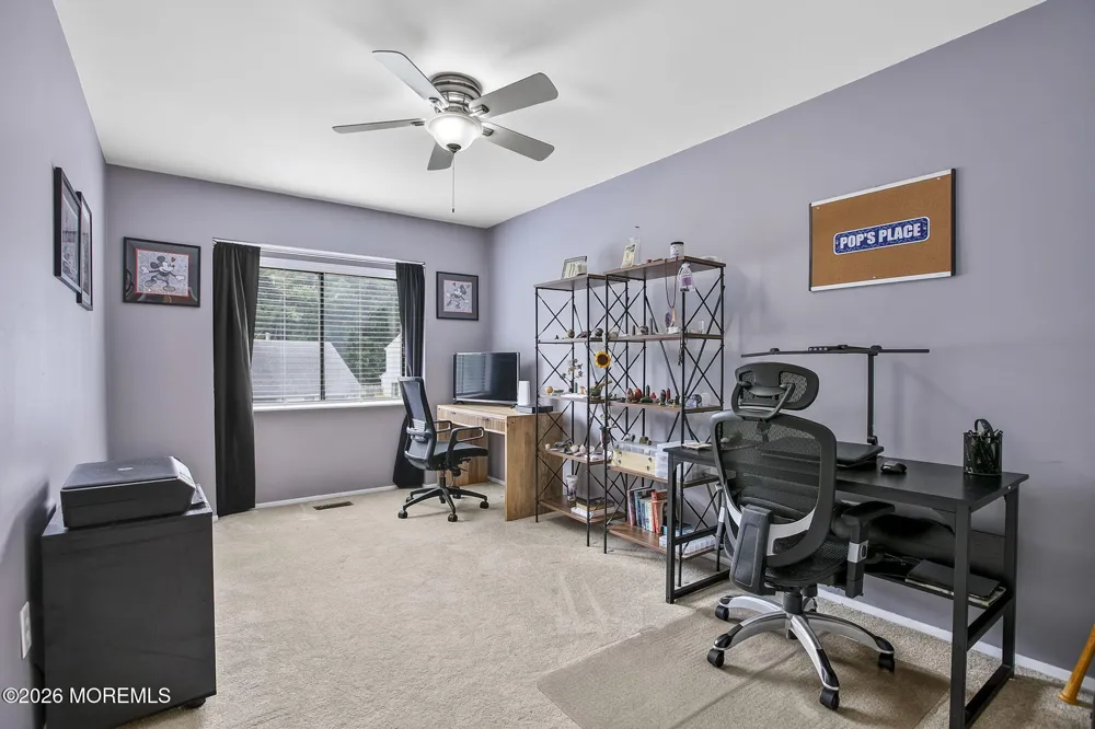 18 Lexington Circle Matawan, NJ 07747