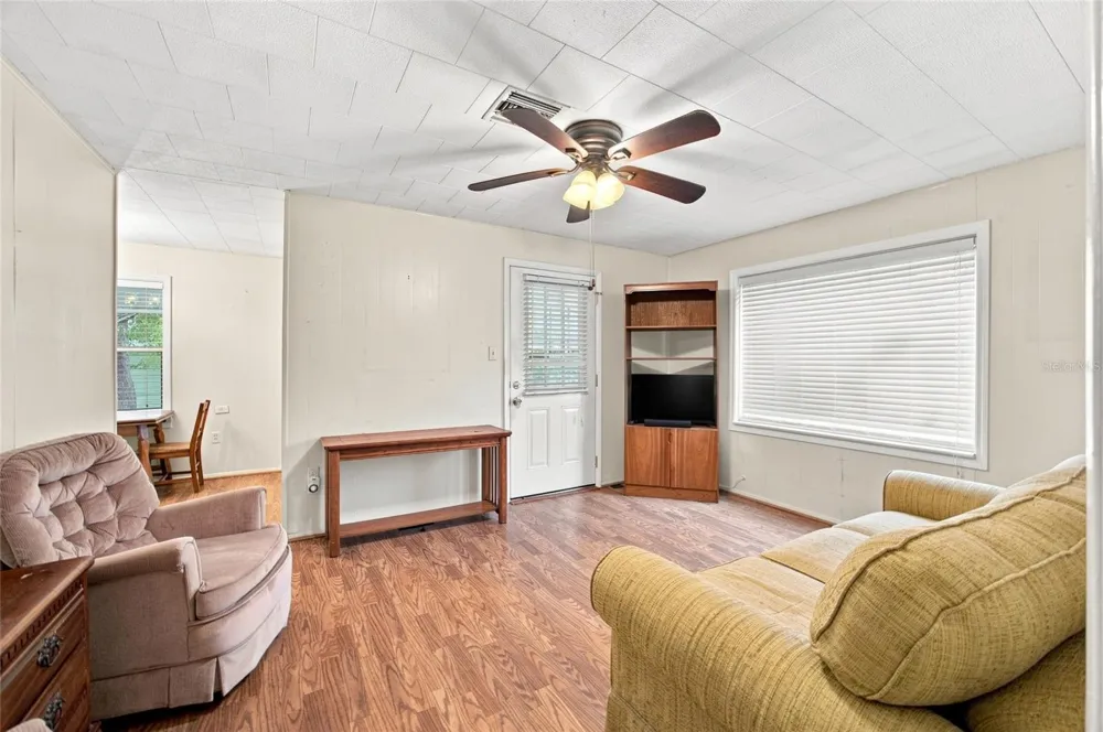 1416 E IDLEWILD AVENUE Tampa, FL 33604