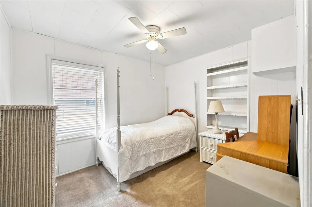 1416 E IDLEWILD AVENUE Tampa, FL 33604