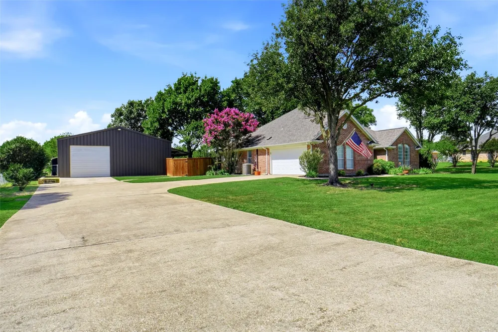 224 Schreiber Drive Haslet, TX 76052