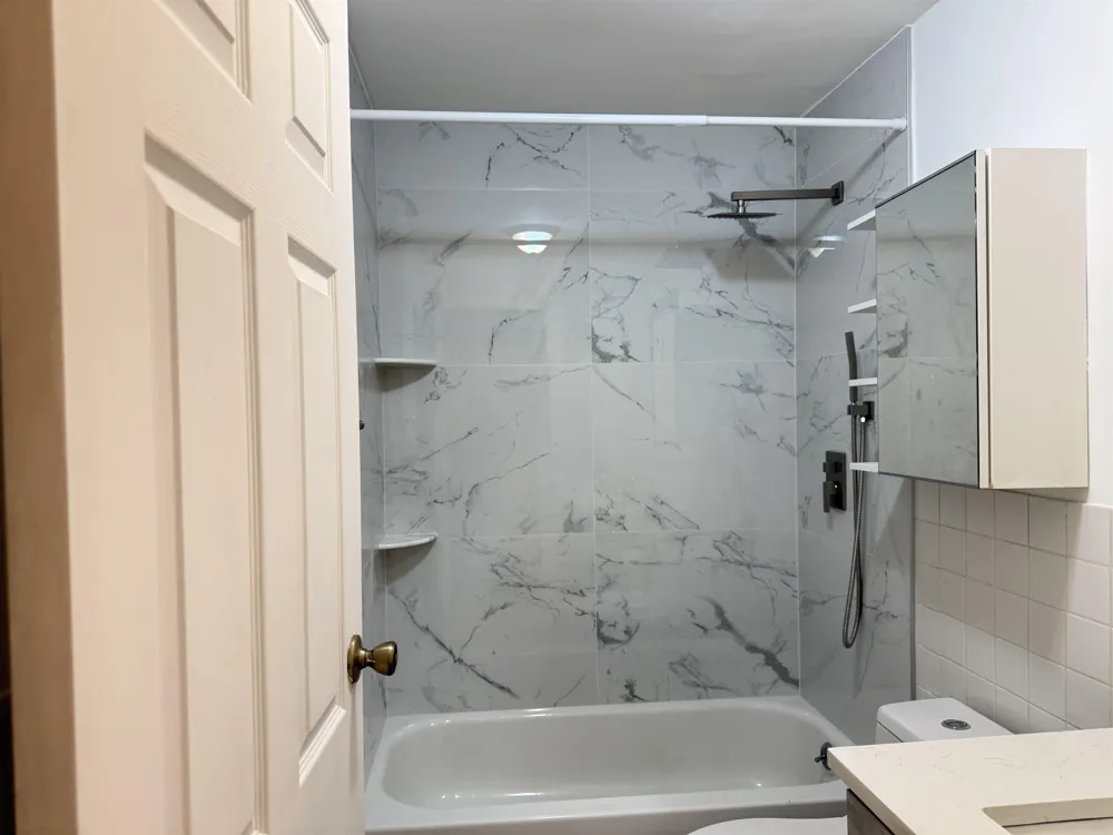 74 69TH ST Guttenberg, NJ 07093