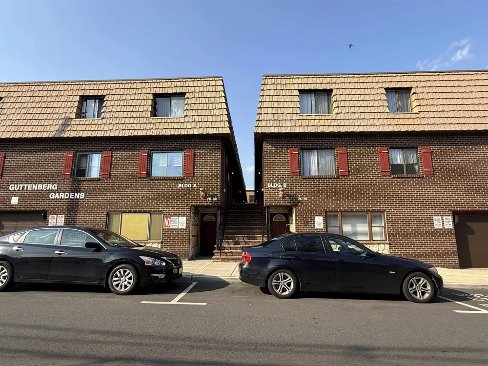 74 69TH ST Guttenberg, NJ 07093