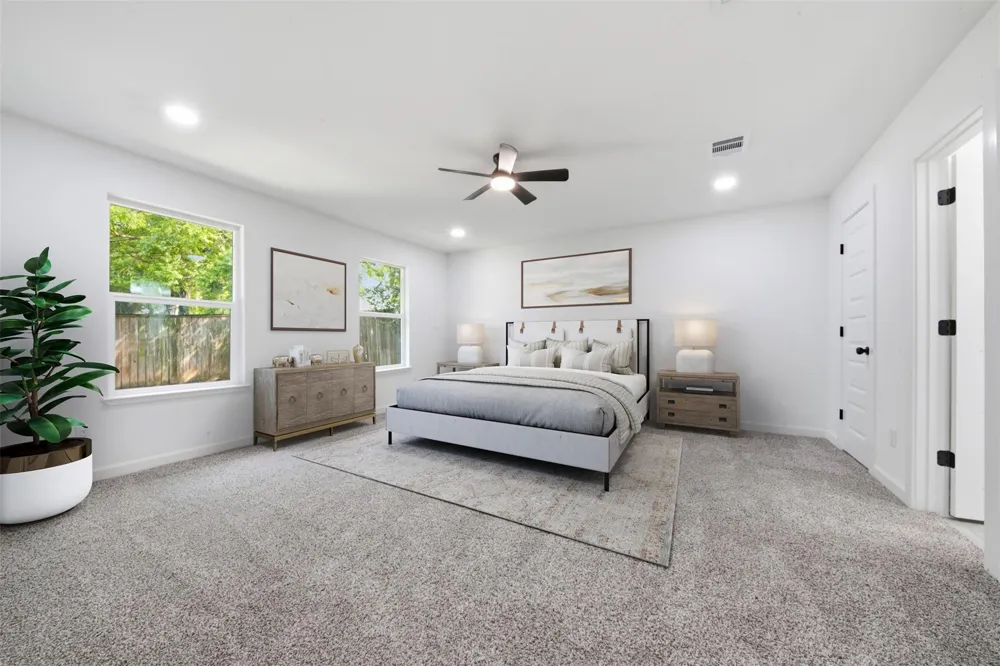 2403 Raymond Street Pasadena, TX 77506