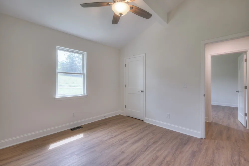1324 Yell Rd Lewisburg, TN 37091