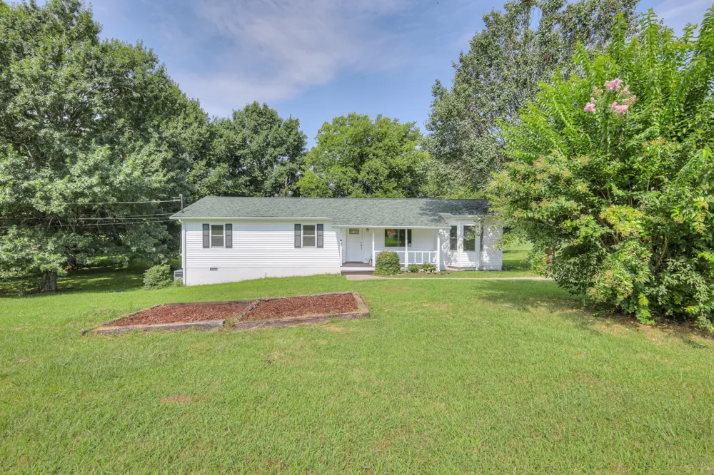 1324 Yell Rd Lewisburg, TN 37091