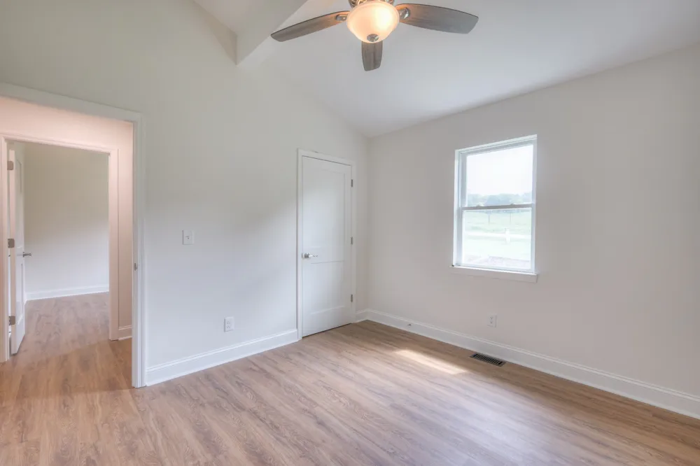 1324 Yell Rd Lewisburg, TN 37091