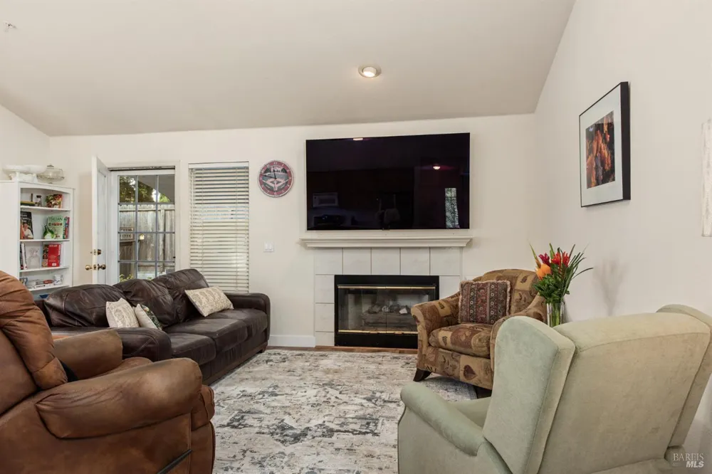 15 Vindel Lane Napa, CA 94558