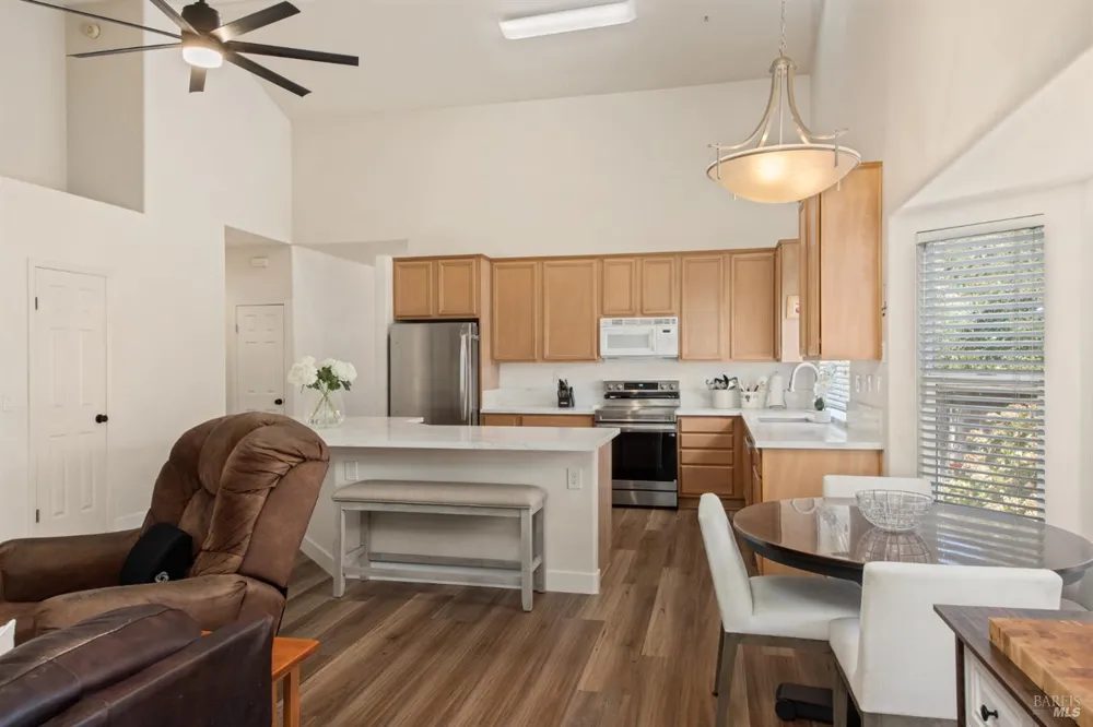 15 Vindel Lane Napa, CA 94558