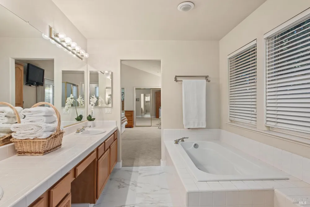 15 Vindel Lane Napa, CA 94558