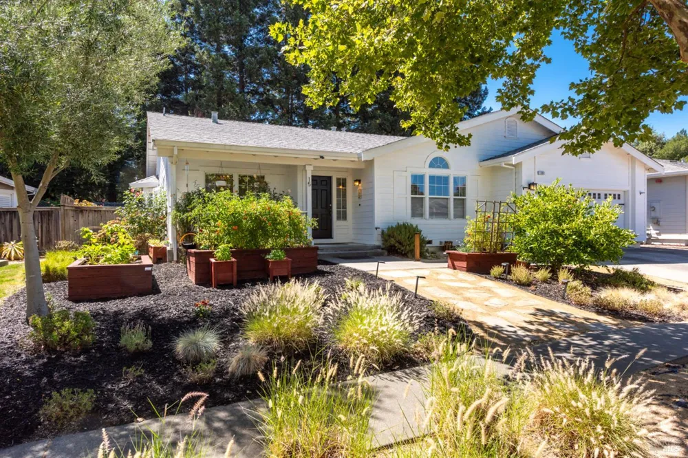 15 Vindel Lane Napa, CA 94558