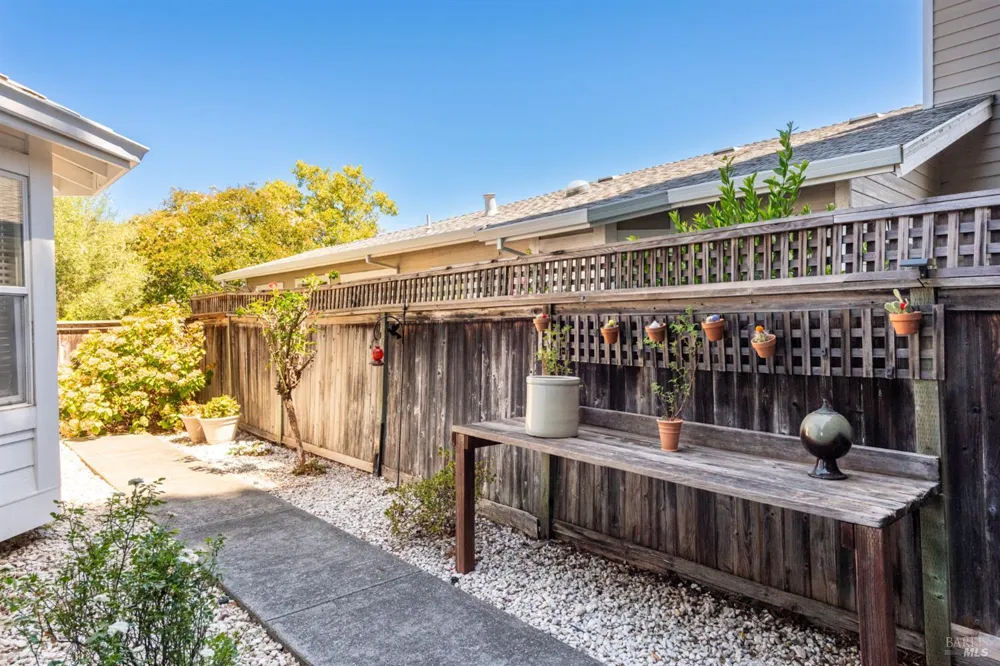 15 Vindel Lane Napa, CA 94558