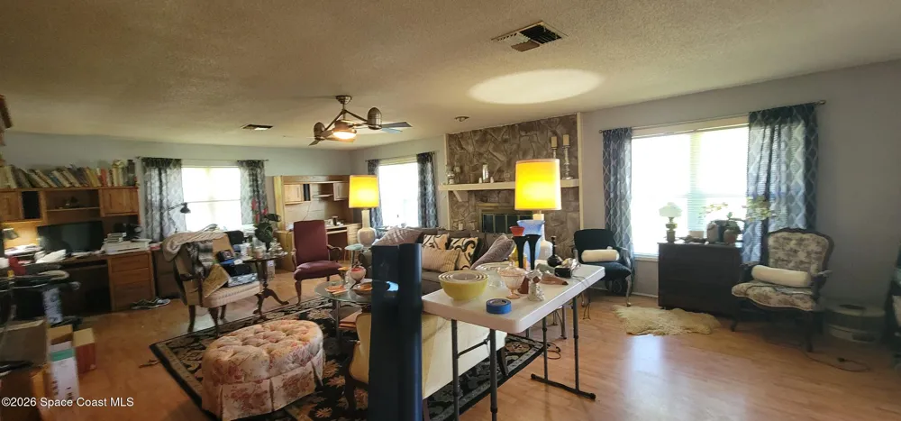 2014 Willow Oak Drive Edgewater, FL 32141