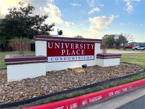 521 Southwest Parkway #101