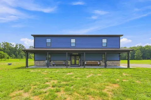 2585 Moler Road