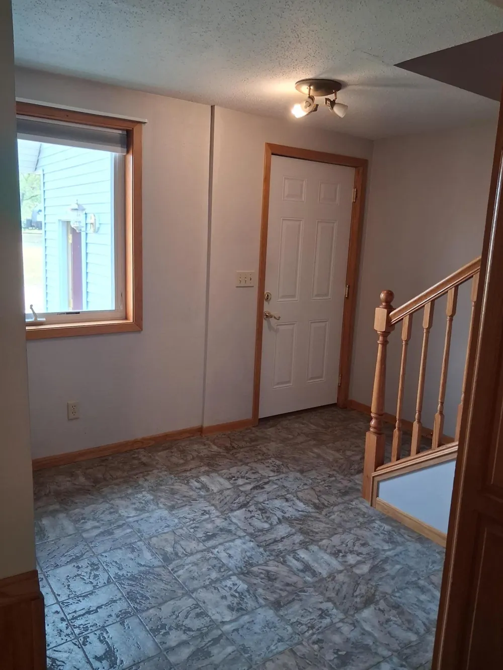 3325 Lakewood Drive Fergus Falls, MN 56537