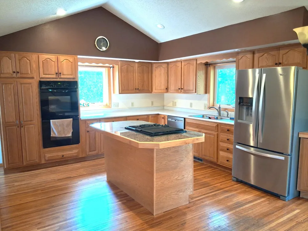 3325 Lakewood Drive Fergus Falls, MN 56537