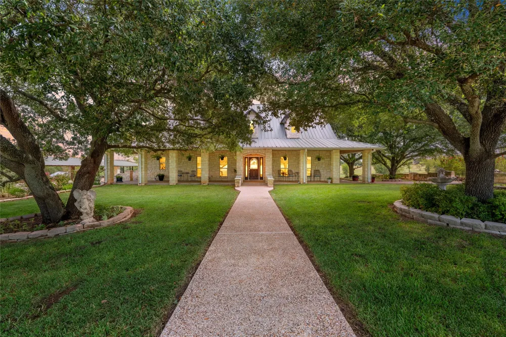 108 Mabry Lane Whitney, TX 76692